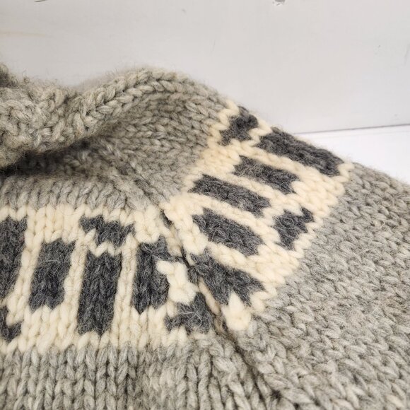 Canadian Hand Knit Cowl Neck Pullover Sweater Unisex Gray Warm Winter Handmade - Picture 11 of 15
